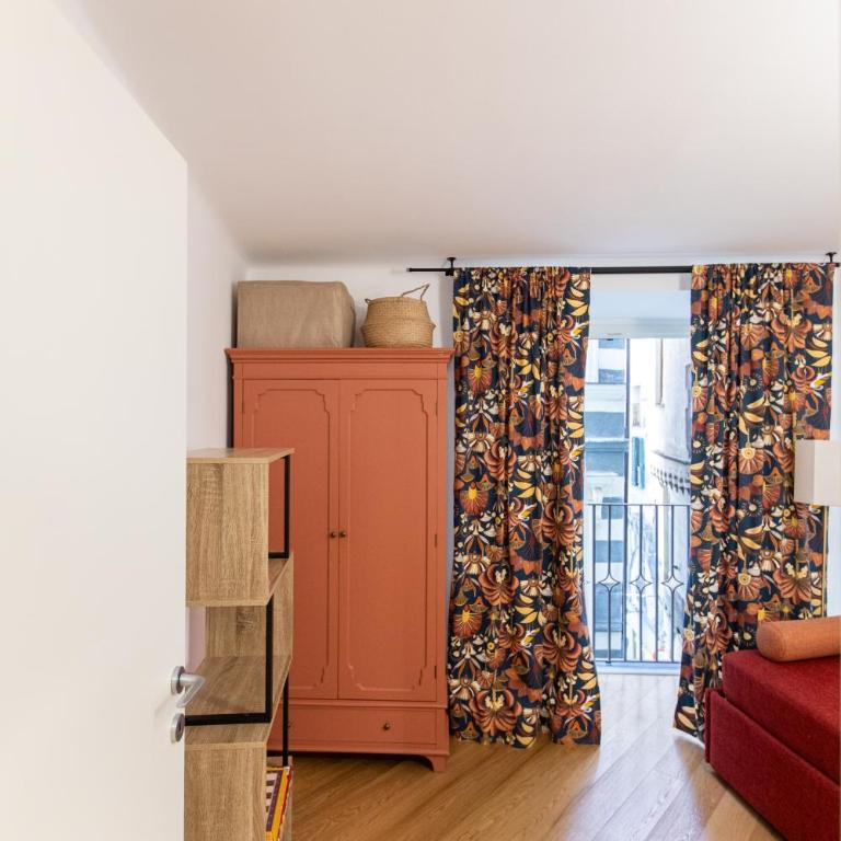 Stylish apartment, 2 bedrooms, Elevator - Two-Bedroom Apartment - 34