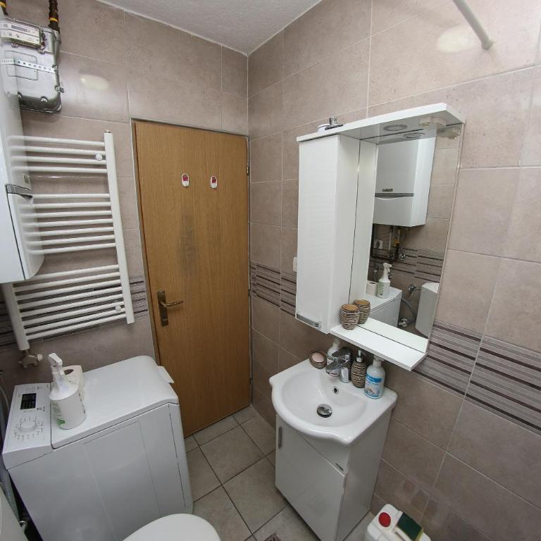 Golden View Skenderija Apartment's - Free parking - Apartman sa 2 Spavaće Sobe - 7