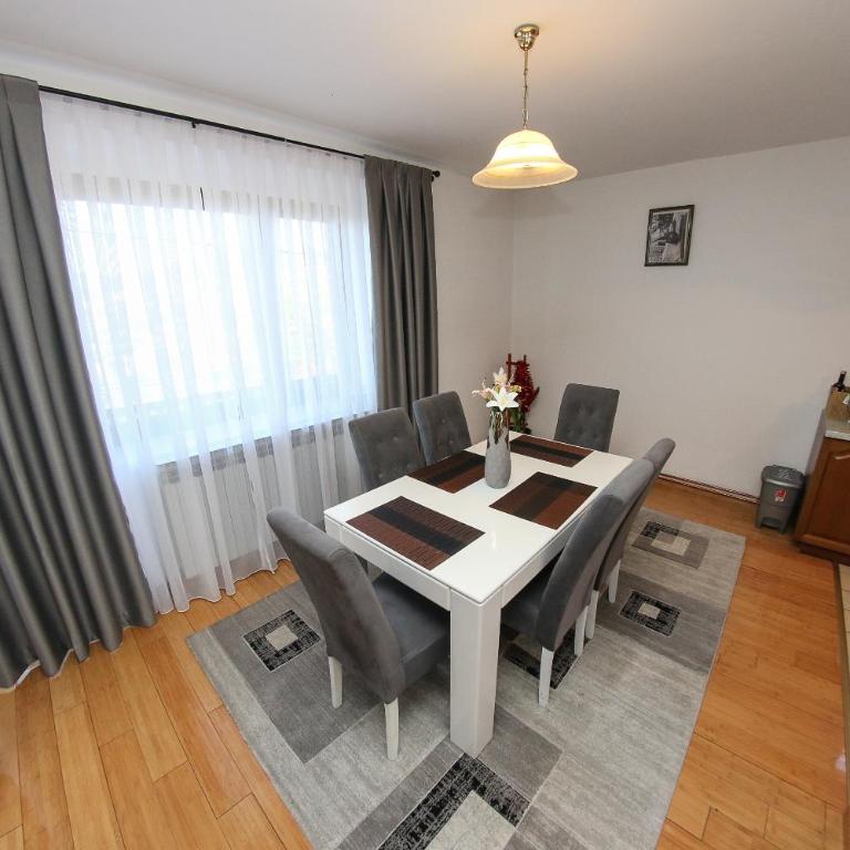 Golden View Skenderija Apartment's - Free parking - Apartman sa 3 Spavaće Sobe - 8
