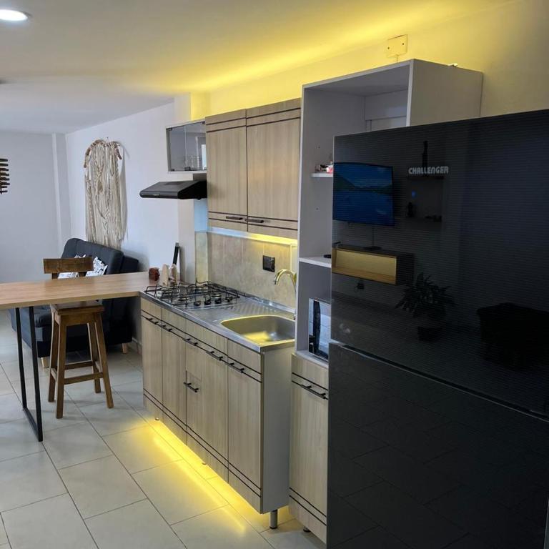 Apartamento entero cerca al Aeropuerto Internacional - Apartamento - 22