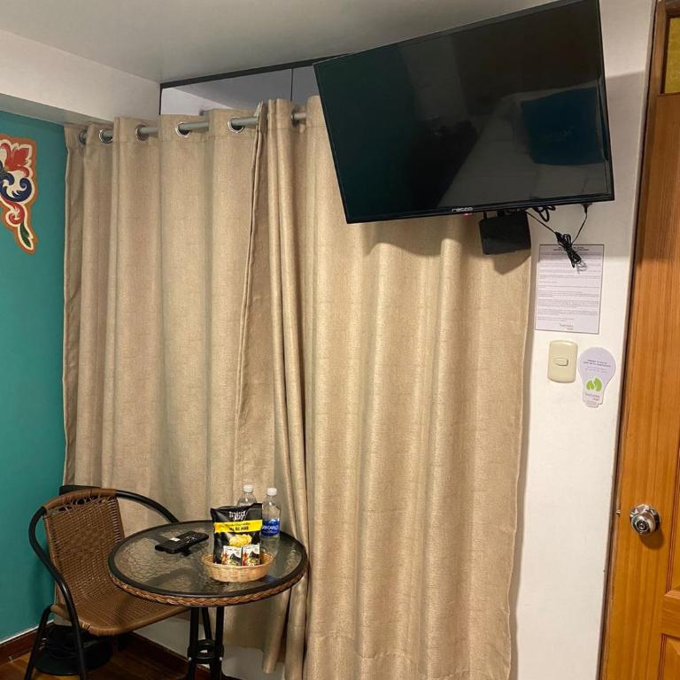 MATARA GREENS HOTEL - Large Single Room - 3