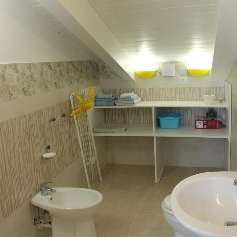 B&B Oasi al Mare - Camera Familiare con Bagno Privato - 15