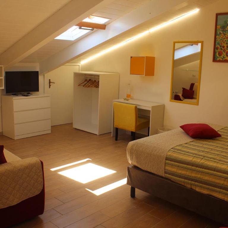 B&B Oasi al Mare - Camera Familiare con Bagno Privato - 12