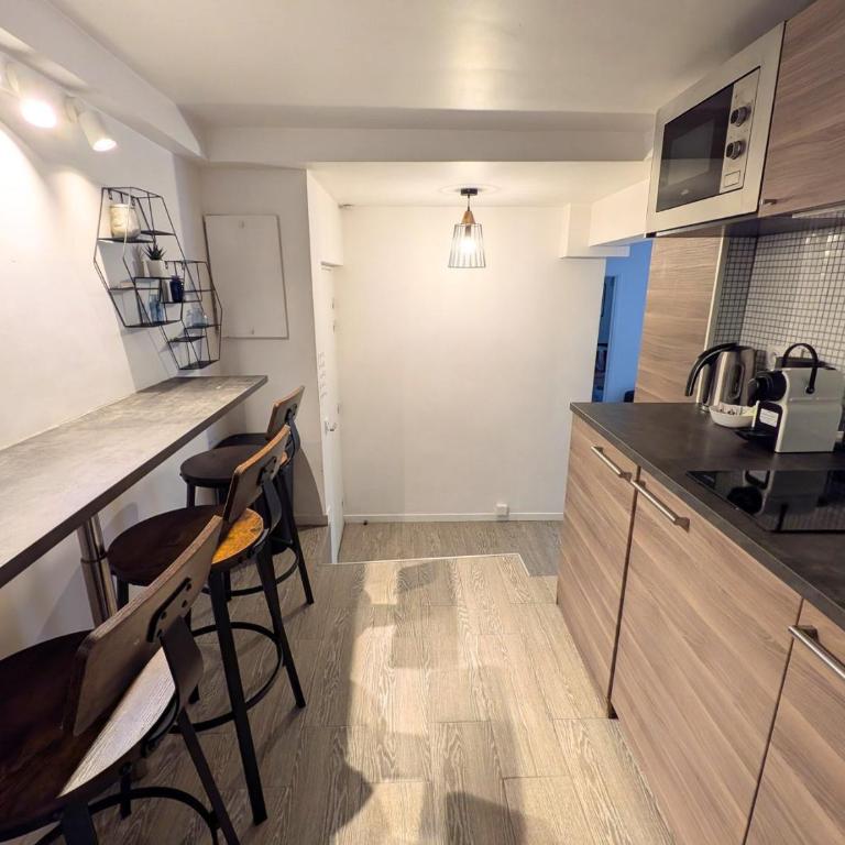 Appartement cosy entre La Villette et Buttes-Chaumont - Appartement - Rez-de-Chaussée - 11
