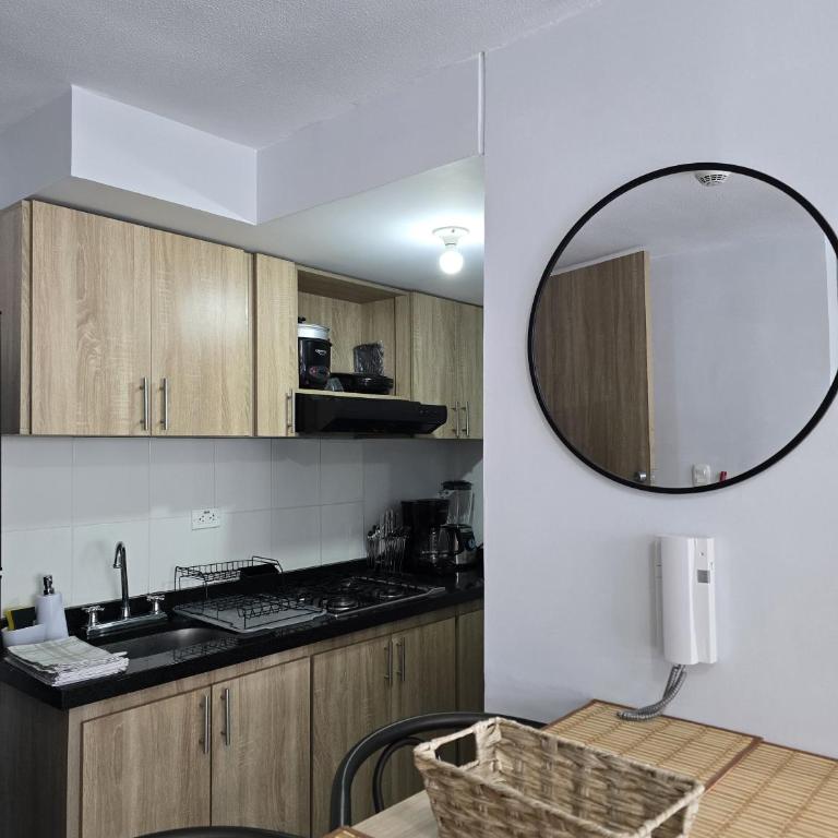 Alojamiento familiar a 20 minutos de SALENTO con piscina - By Molca Travel - Apartamento - 24
