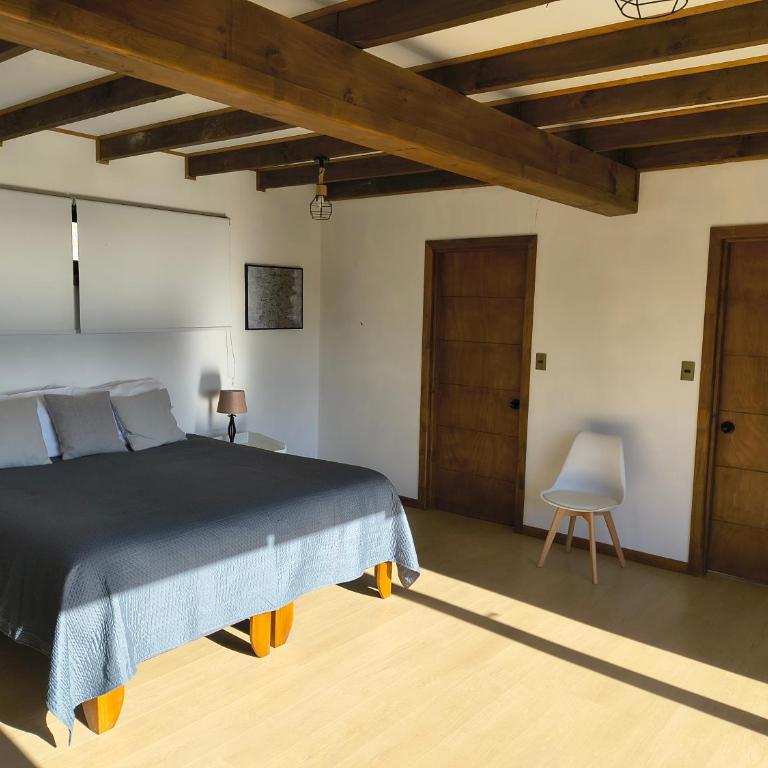 Casa Hotel Los Arrayanes - Deluxe Family Room - 1