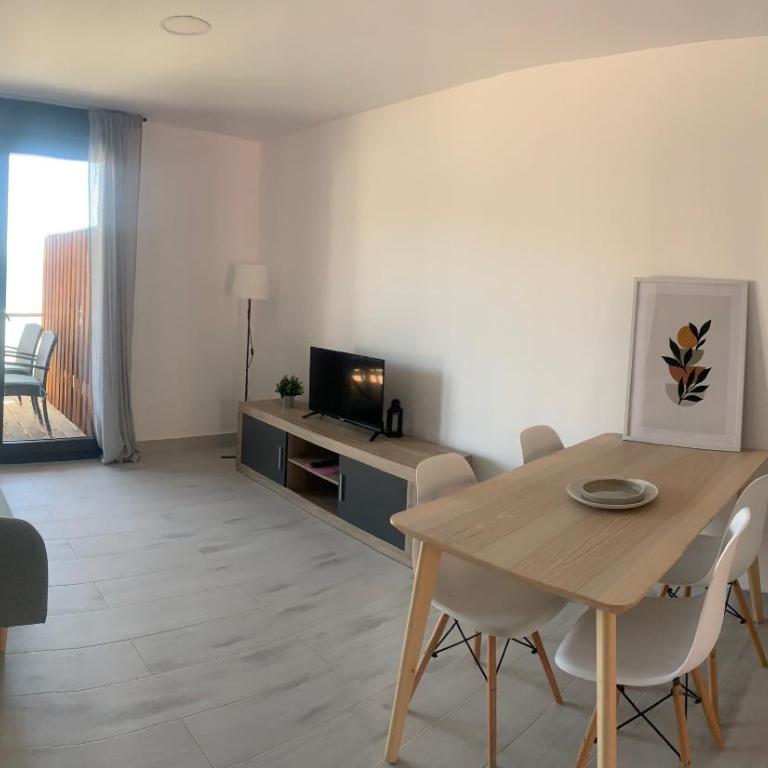 Canelas 22 - Apartamento de 2 dormitorios con terraza y vistas al mar - 2