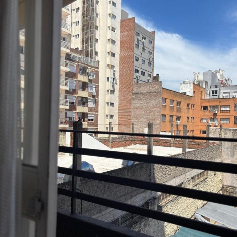 1 Dormitorio - Balcon - Gran departamento - Apartamento de 1 dormitorio - 15