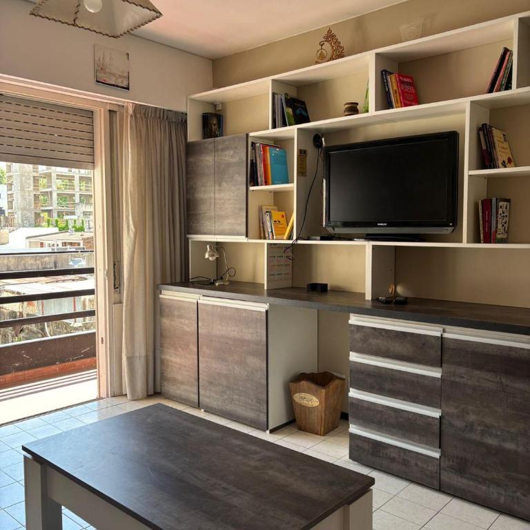 1 Dormitorio - Balcon - Gran departamento - Apartamento de 1 dormitorio - 13