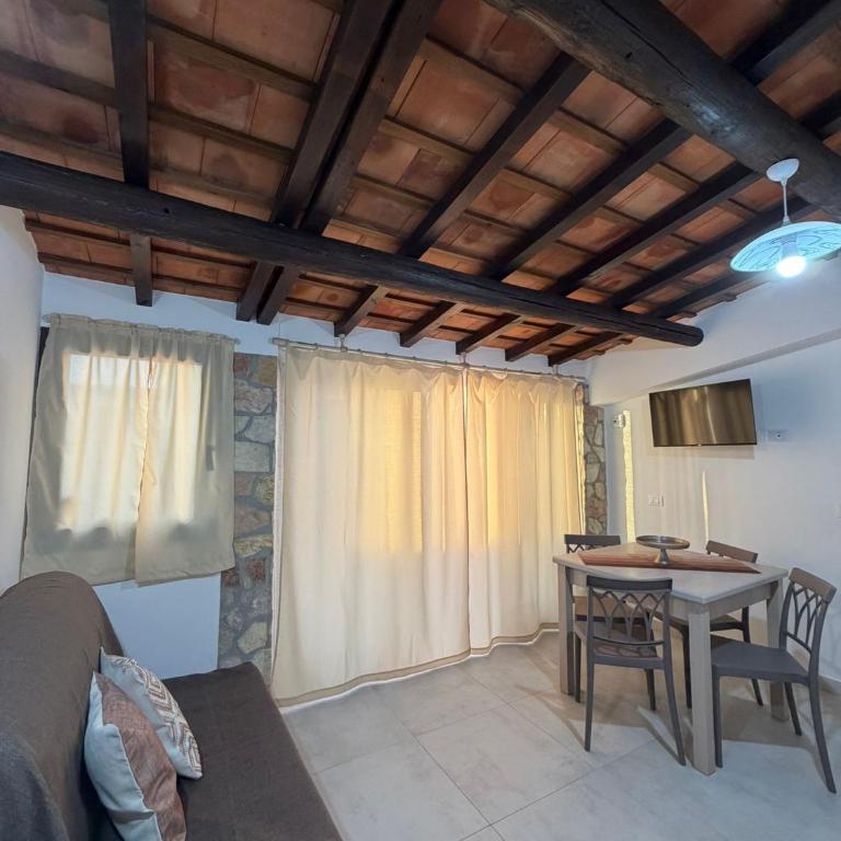 Marluna - Monolocale Familiare - 6