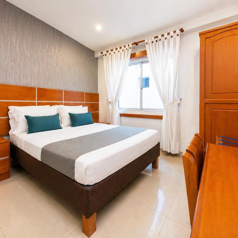 Hotel Optimum - Deluxe Room - 12