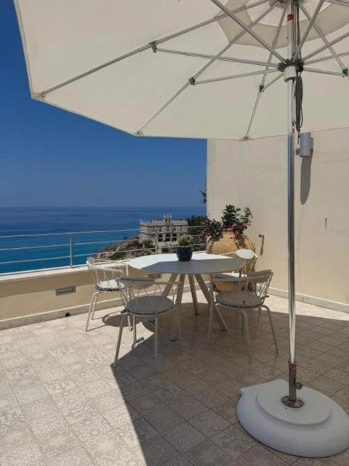 Tropea Vetera Luxury Home- Casa Forno 1638 - Superior Queen Room - 20