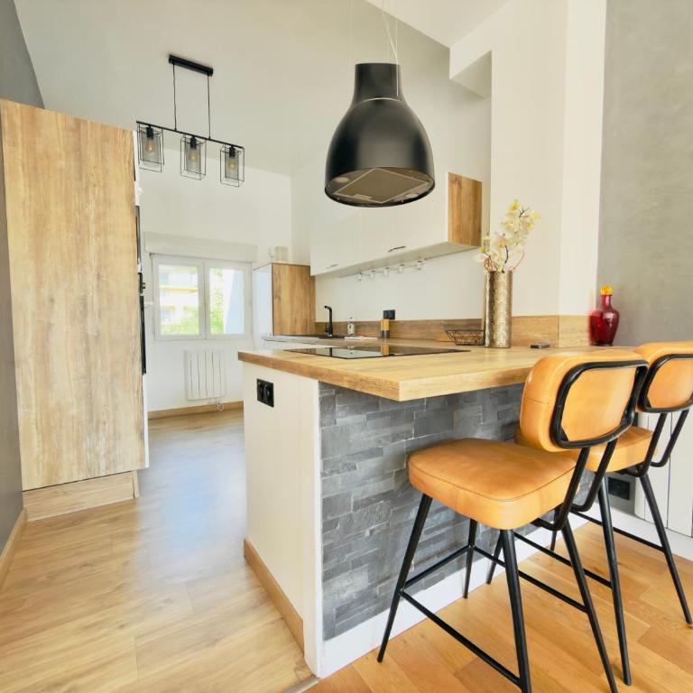 T2 Chaleureux - Parking - Proche centre-ville - Appartement 1 Chambre - 7