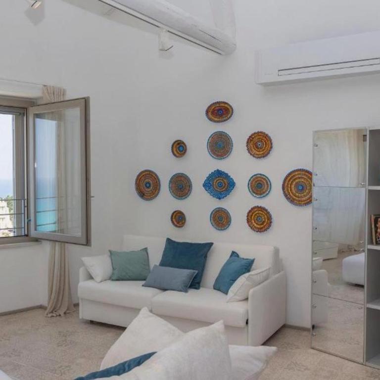 Tropea Vetera Luxury Home- Casa Forno 1638 - Superior Queen Room - 10