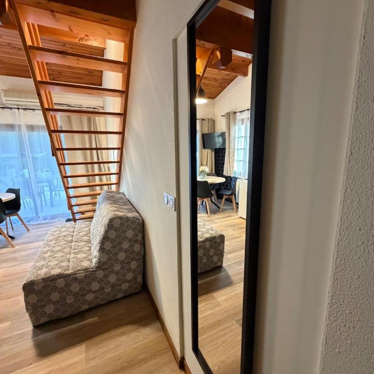Le petit châtaignier , T2 cosy proche lac et océan - Two-Bedroom Apartment - 2