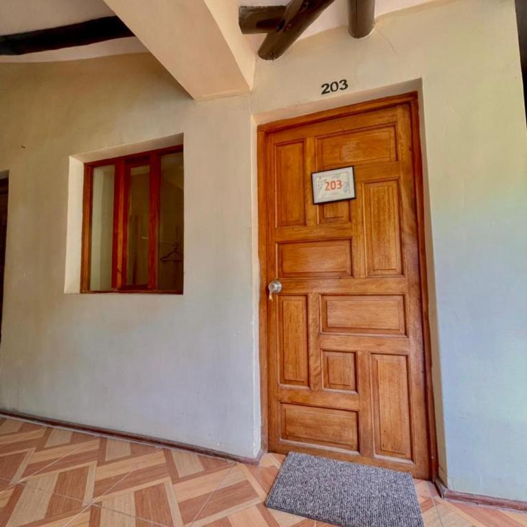 Casa Paqocha Garden - Ollantaytambo - Hot Water - Wifi - Cocina Compartida - Double Room with Shared Bathroom - 1