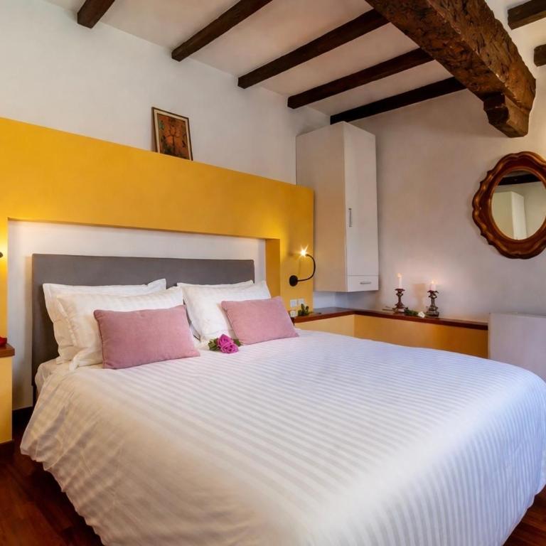 House of Lovers - Magnificent View over Bologna - One-Bedroom Apartment - 1