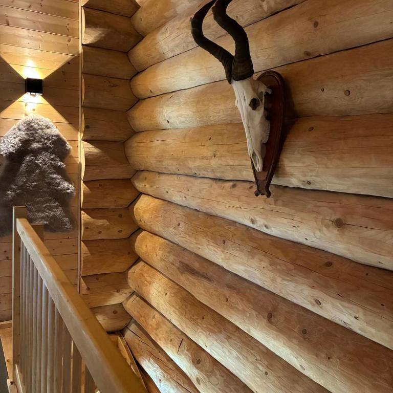 Modern Luxury Chalet with Free Parking - Chalet mit 3 Schlafzimmern - 13