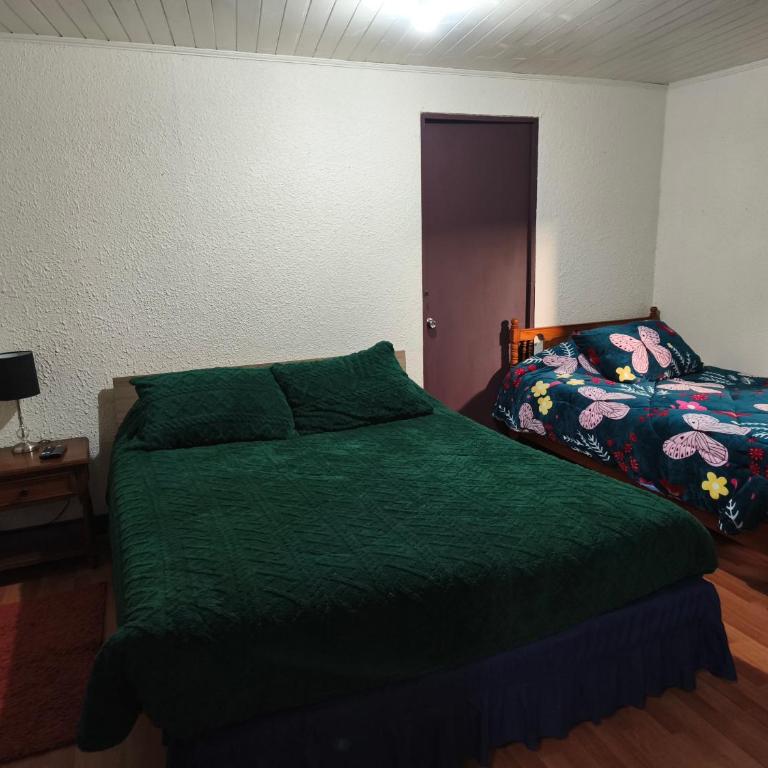 Hostal Fernanda - Family Room - 9