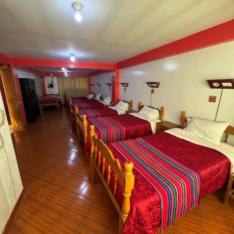 Lhotse Hostel B&B - Cama en habitación compartida de 6 camas - 6