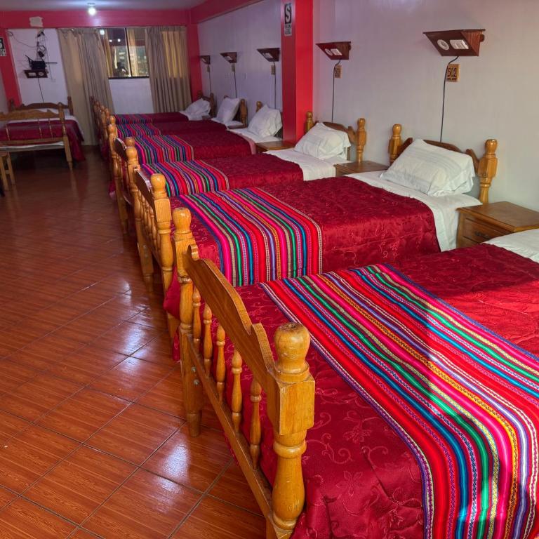 Lhotse Hostel B&B - Cama en habitación compartida de 6 camas - 5