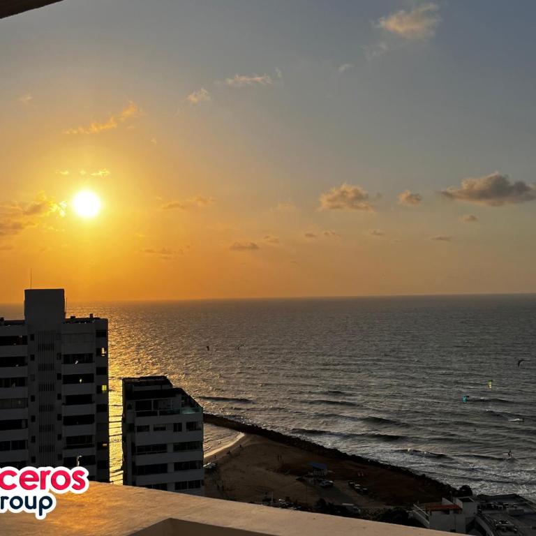 Apartahotel el Laguito Por Parceros Group - Three-Bedroom Standard Apartment - 9