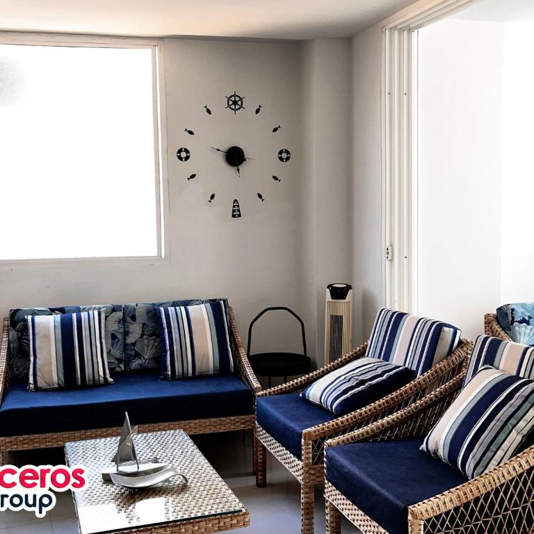 Apartahotel el Laguito Por Parceros Group - Three-Bedroom Standard Apartment - 11
