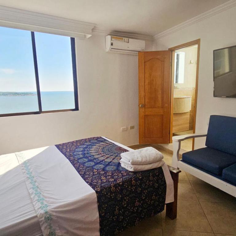 Apartahotel el Laguito Por Parceros Group - Three-Bedroom Standard Apartment - 25