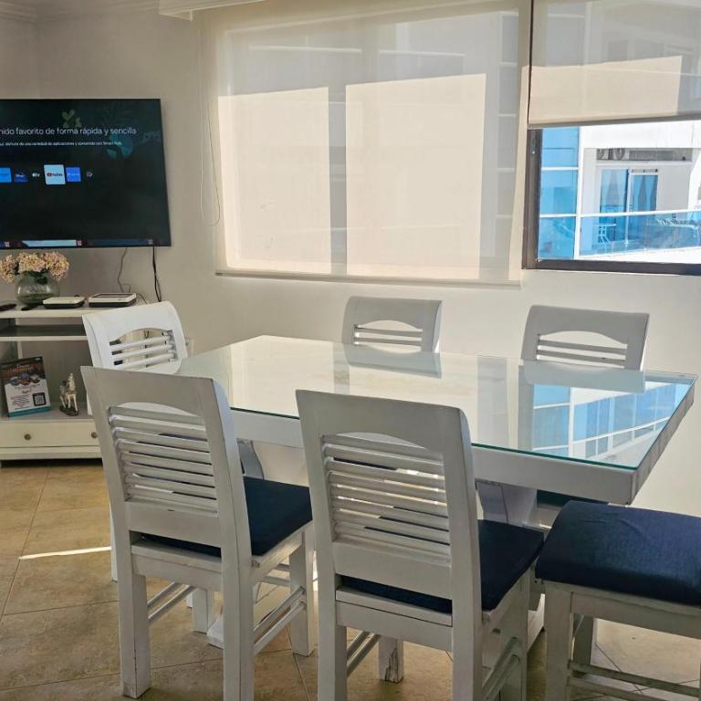 Apartahotel el Laguito Por Parceros Group - Three-Bedroom Standard Apartment - 13