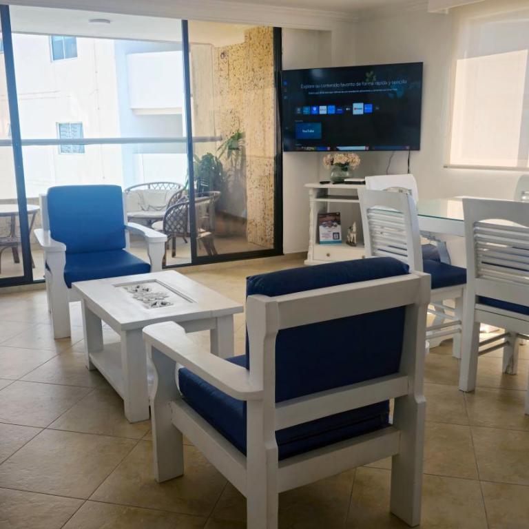 Apartahotel el Laguito Por Parceros Group - Three-Bedroom Standard Apartment - 27