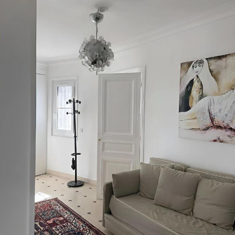 Elegant Apartment - Arc de Triomphe - Appartement 2 Chambres avec Balcon - 9