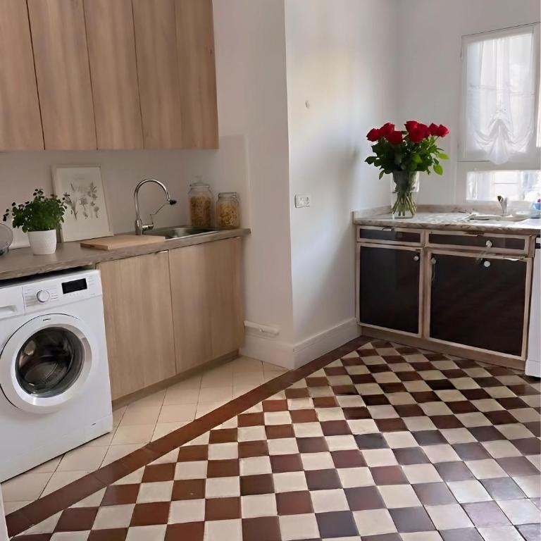 Elegant Apartment - Arc de Triomphe - Appartement 2 Chambres avec Balcon - 27