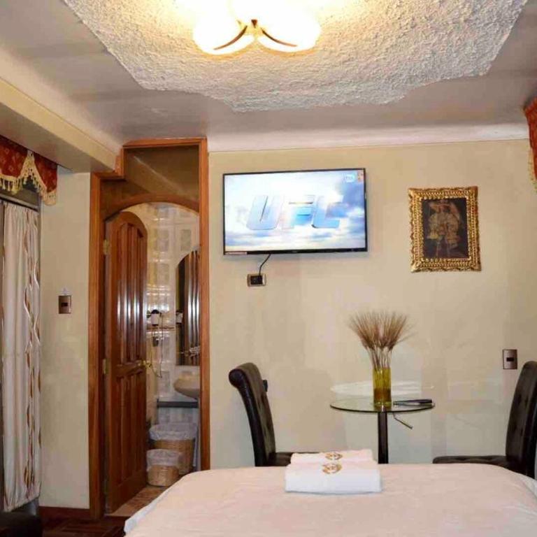 Tea & Rooms Cusco - Twin Room with Private Bathroom - 5