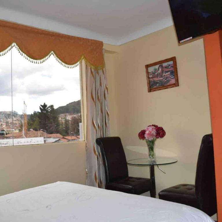 Tea & Rooms Cusco - Double Room with Mountain View - 6