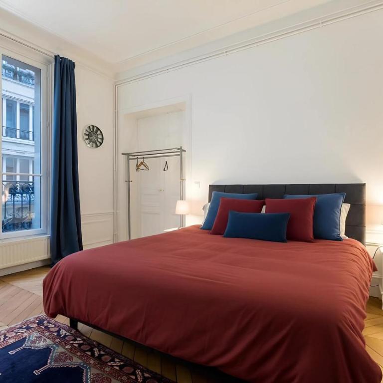 Elegant Apartment - Eiffel Tower - Appartement 2 Chambres avec Balcon - 7