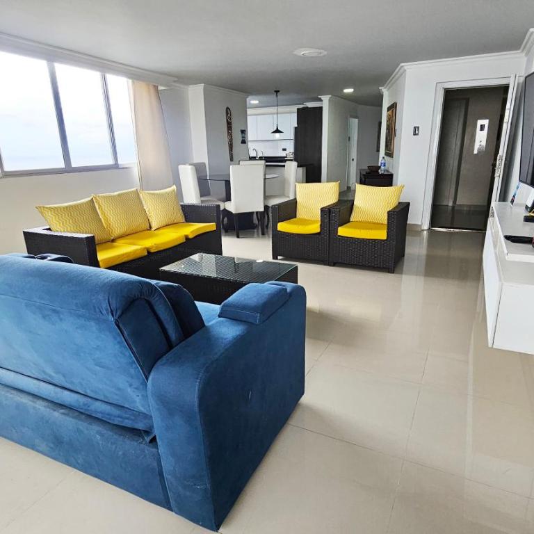 Apartahotel el Laguito Por Parceros Group - Three-Bedroom Standard Apartment - 13