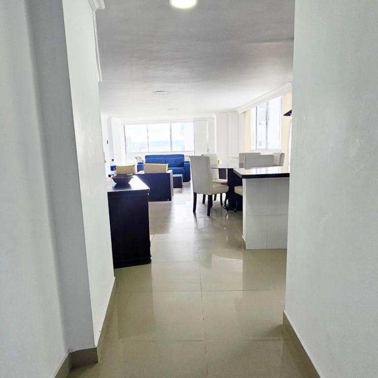 Apartahotel el Laguito Por Parceros Group - Three-Bedroom Standard Apartment - 16