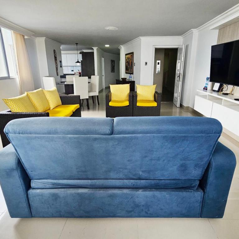 Apartahotel el Laguito Por Parceros Group - Three-Bedroom Standard Apartment - 7