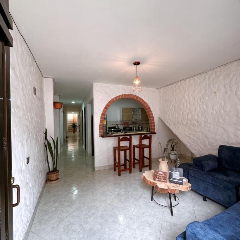 Hostal Rose Moor - Three-Bedroom Apartment - 3
