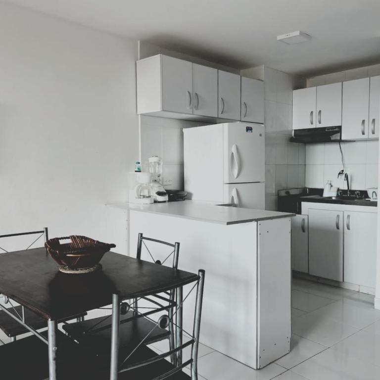 Apartahotel el Laguito Por Parceros Group - One-Bedroom Standard Apartment - 10