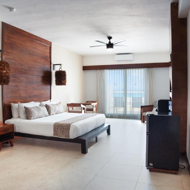 The Mint Resort Isla Mujeres - Deluxe Suite with Sea View - 2