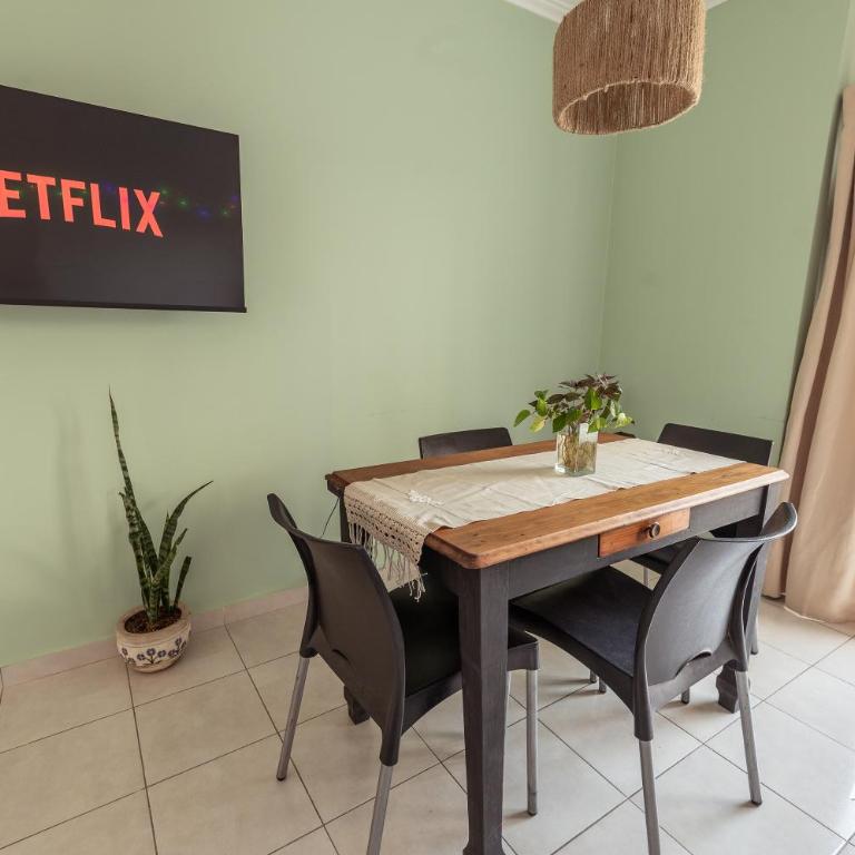 Depto en Boulevard con cochera y terraza exclusiva - One-Bedroom Apartment - 35