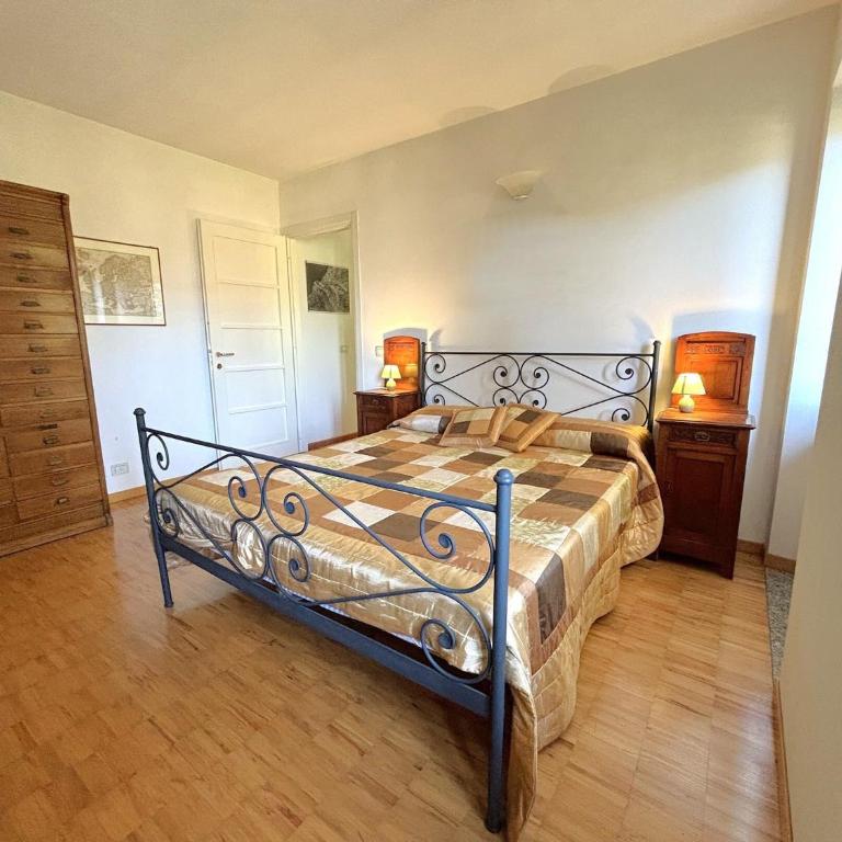 Lakeview Apartment in Luino for 4 - Apartamento de 1 dormitorio - 4