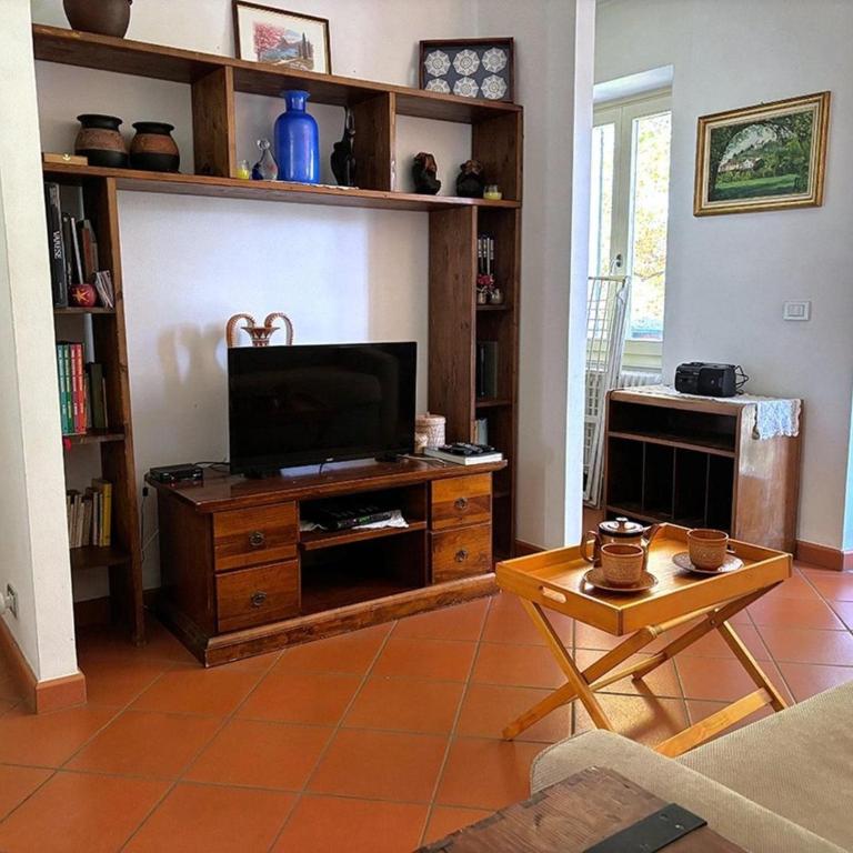 Lakeview Apartment in Luino for 4 - Apartamento de 1 dormitorio - 7