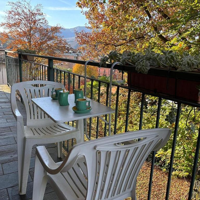 Lakeview Apartment in Luino for 4 - Apartamento de 1 dormitorio - 19