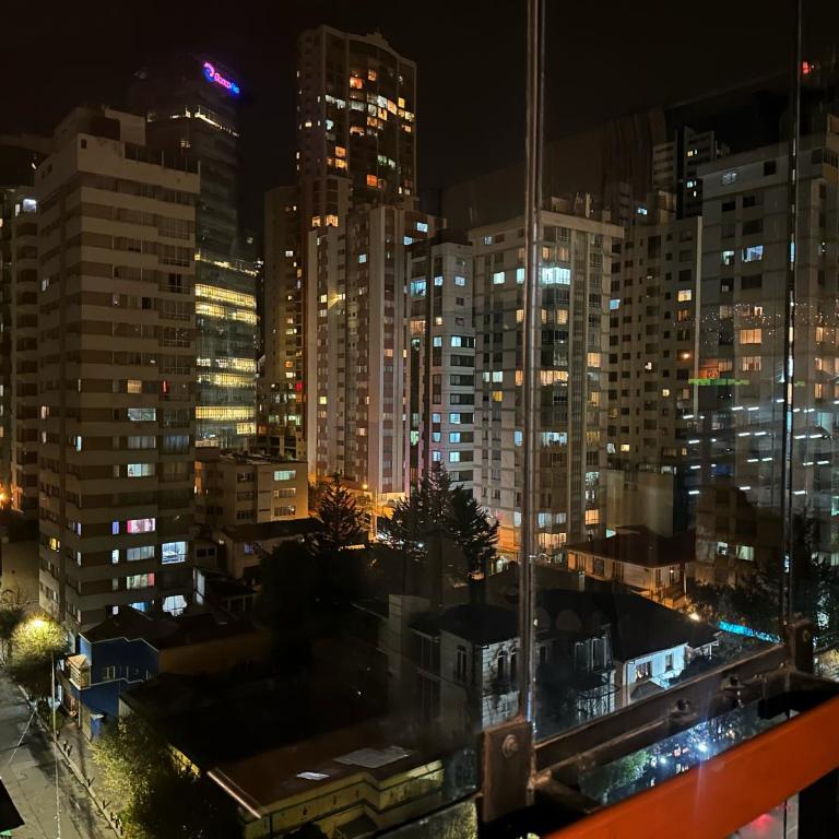 Departamento exclusivo con vista panorámica - Apartamento de 2 dormitorios con vistas a la ciudad - 15