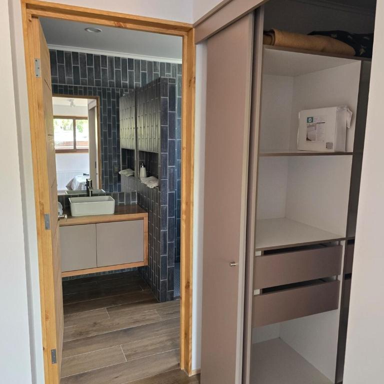 Palguin Pad 3 Best Location - Three-Bedroom Apartment - 12