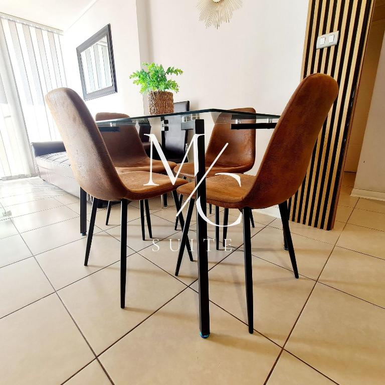 Disponibles Deptos Central, Uribe 305, Mall Plaza 1, 2 y 3 dormitorios. Parking, Wifi y Factura - Two-Bedroom Apartment with Terrace - 32