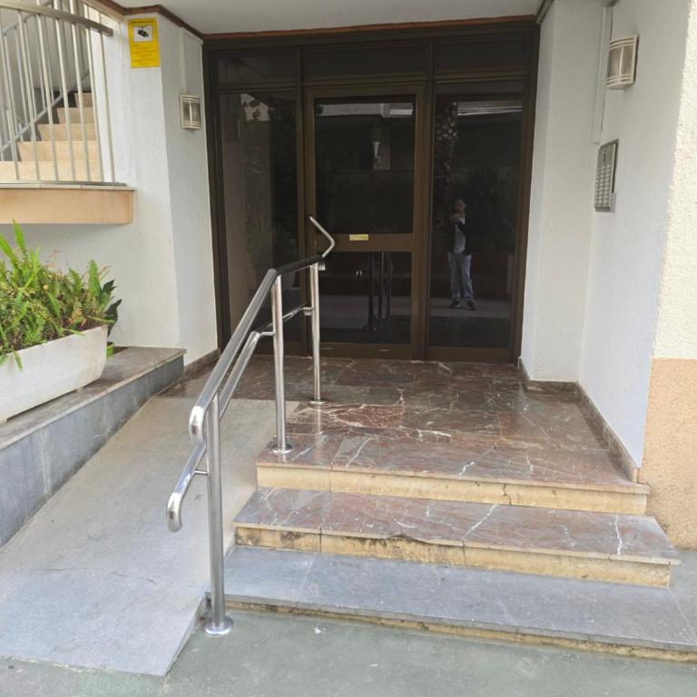 Salou Centre, C Bilbao 100 m beach, sleeps 4 - One-Bedroom Apartment - 18