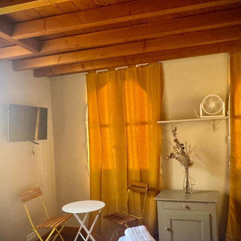Extraordinaire face aux Arènes - Casa con 2 Camere da Letto - 10